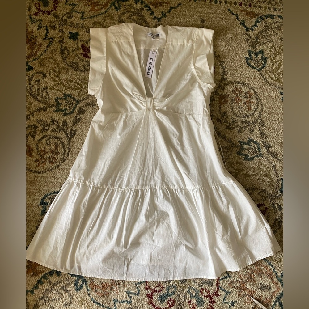 NWT Steve Madden white Mini baby doll dress - large